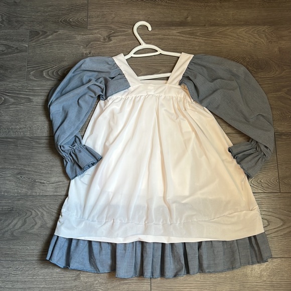 Musical Theatre it’s a hard knock Life costume size child’s medium - Picture 7 of 11